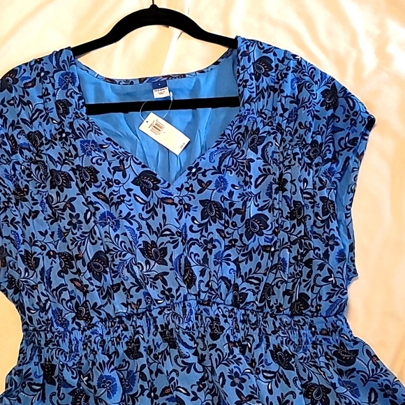 Old Navy Tops New Old Navy Blue Floral Shortsleeved Blouse With V
